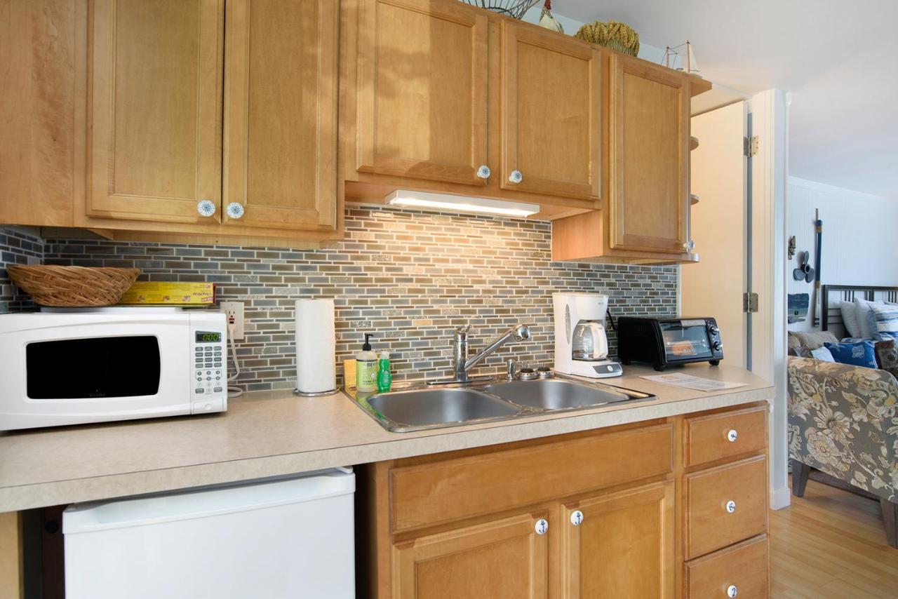 Waterside Suites Saugatuck Εξωτερικό φωτογραφία