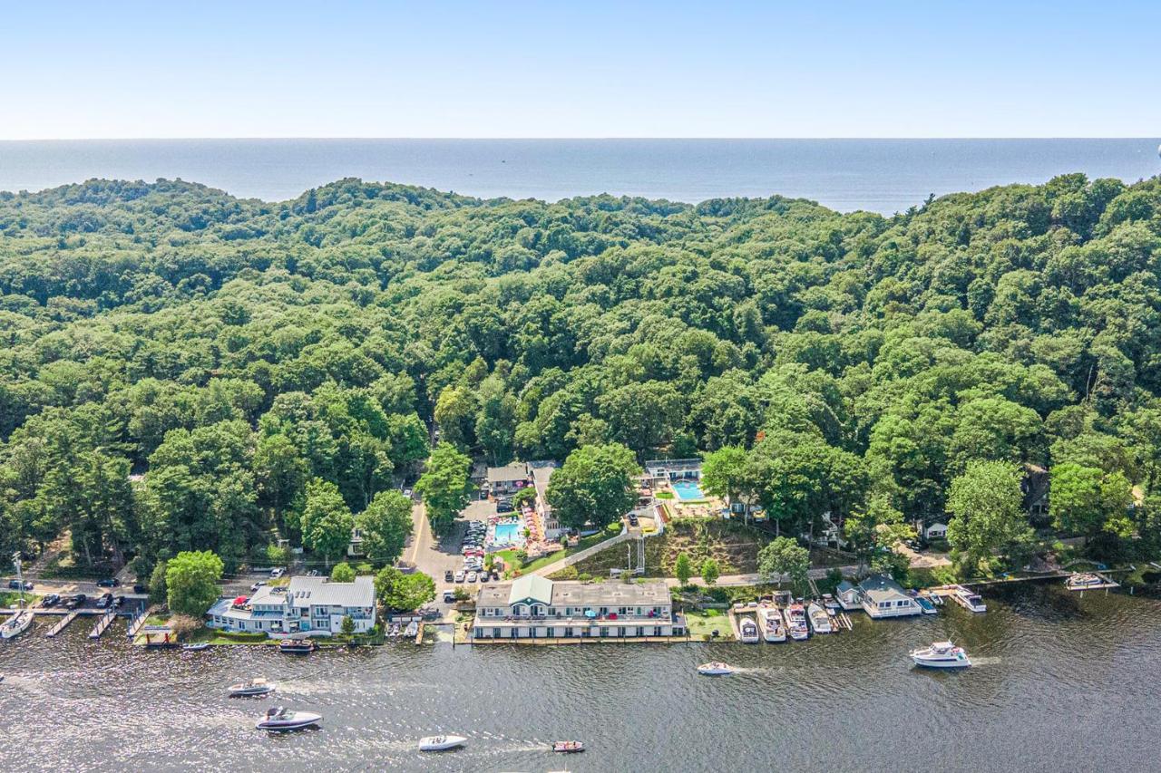 Waterside Suites Saugatuck Εξωτερικό φωτογραφία